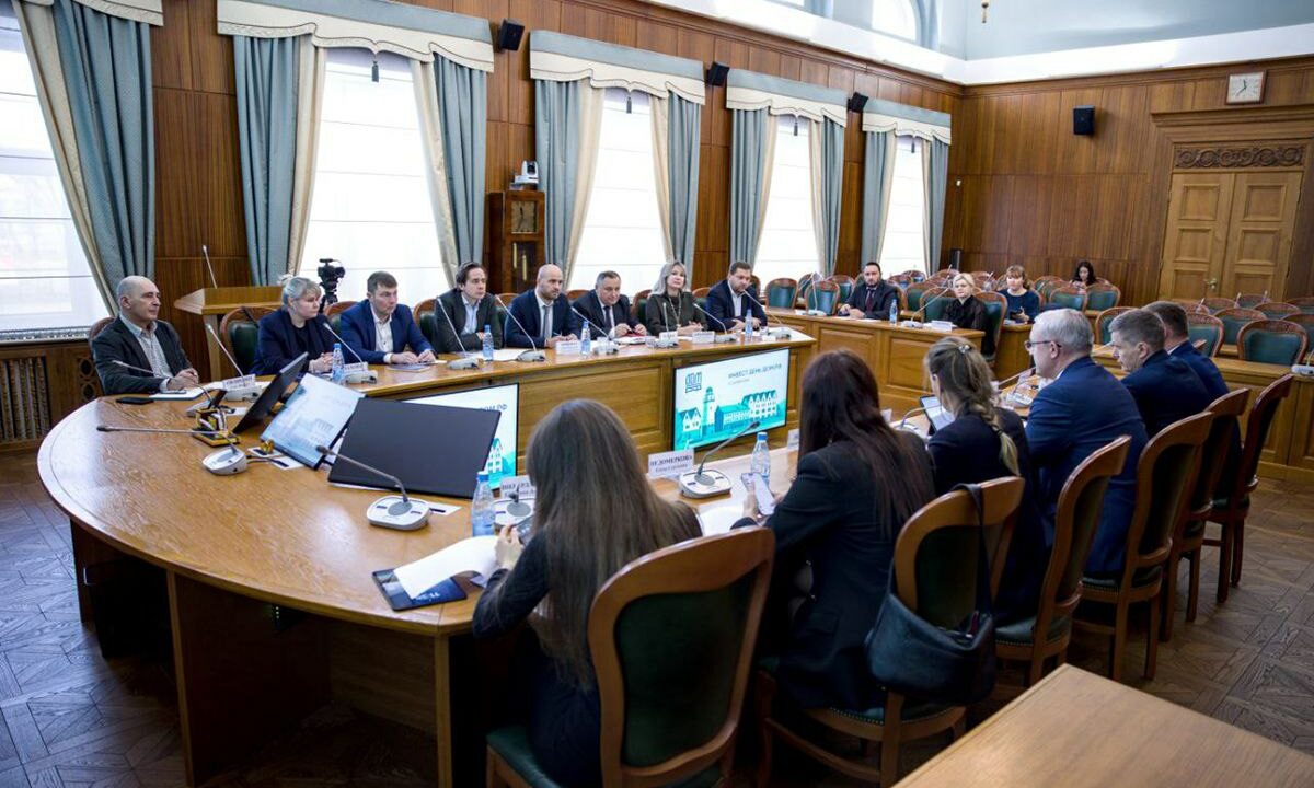 Деловая встреча представителей органов власти и строительных компаний региона: главное