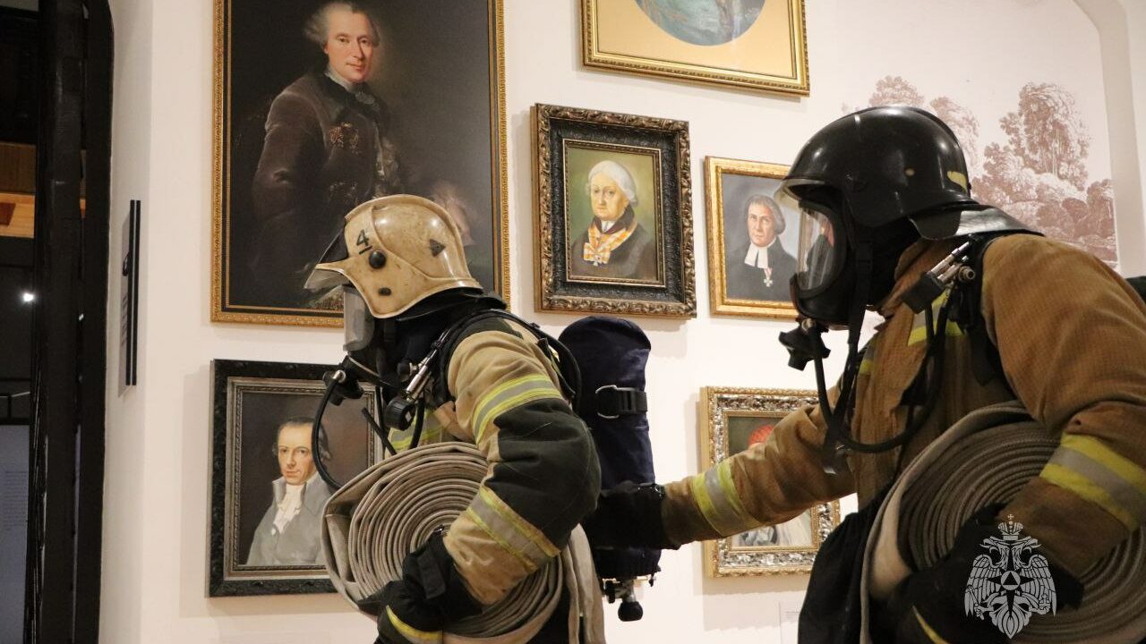 Тренировочные учения МЧС прошли на территории памятника культуры XIV века в Калининграде