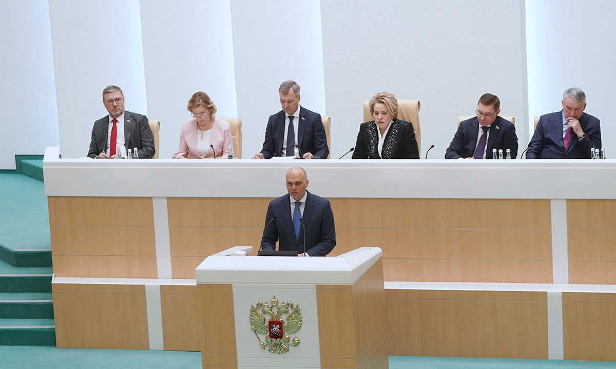 Алексей Беспрозванных удивил Совет Федерации успехами региона