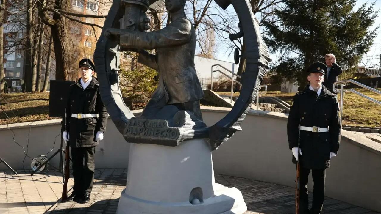 В Калининграде отметили День моряка-подводника и 120-летие подводного флота